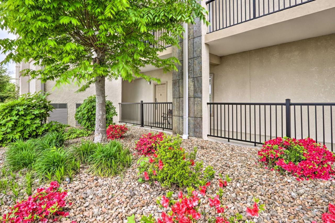 Downtown Pigeon Forge Condo With Pool Access! Exterior photo